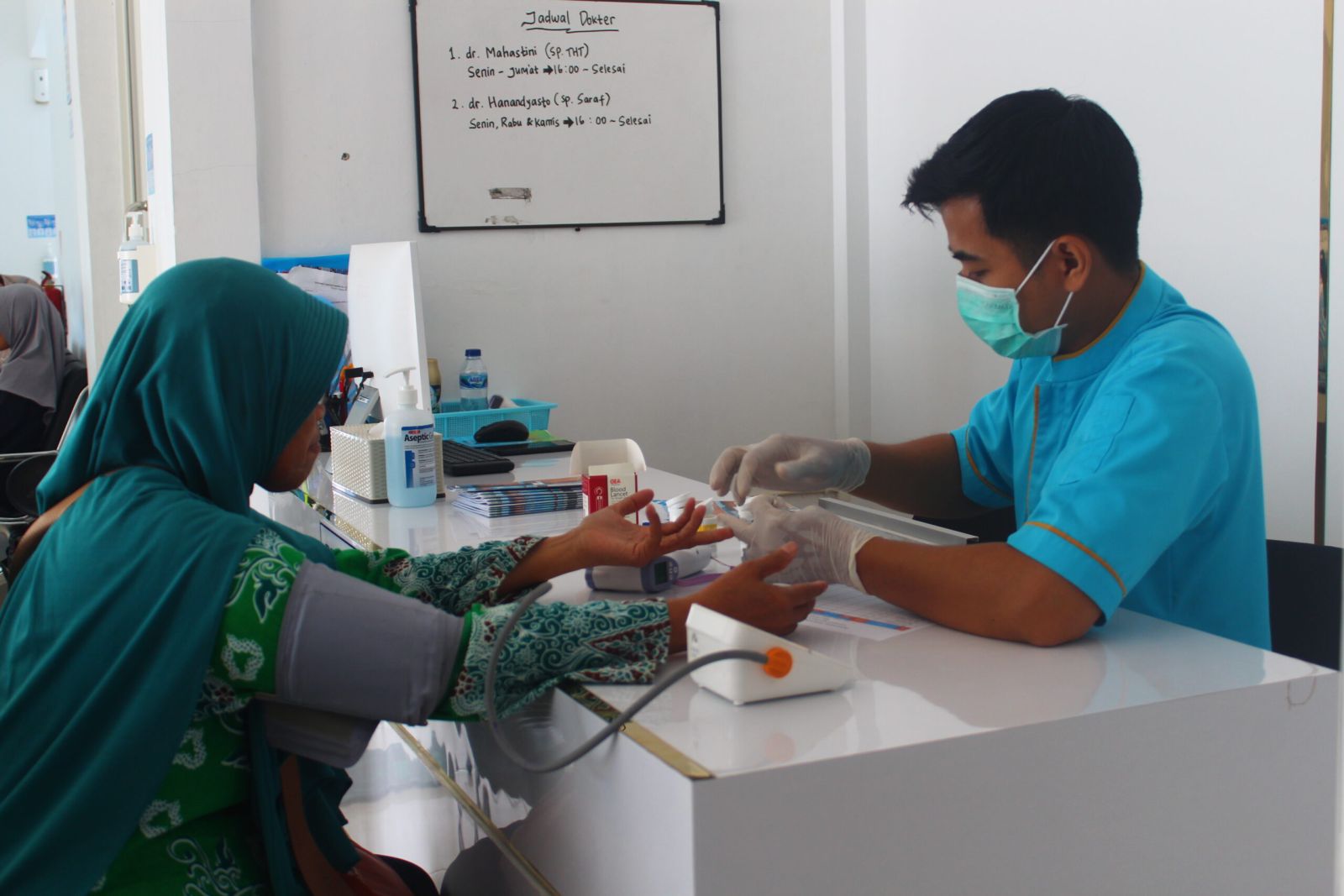 Puskesmas Baru di Binangun dan Dayeuhluhur: Apa yang Bisa Dibuat Bisnis Kesehatan & Kecantikan?